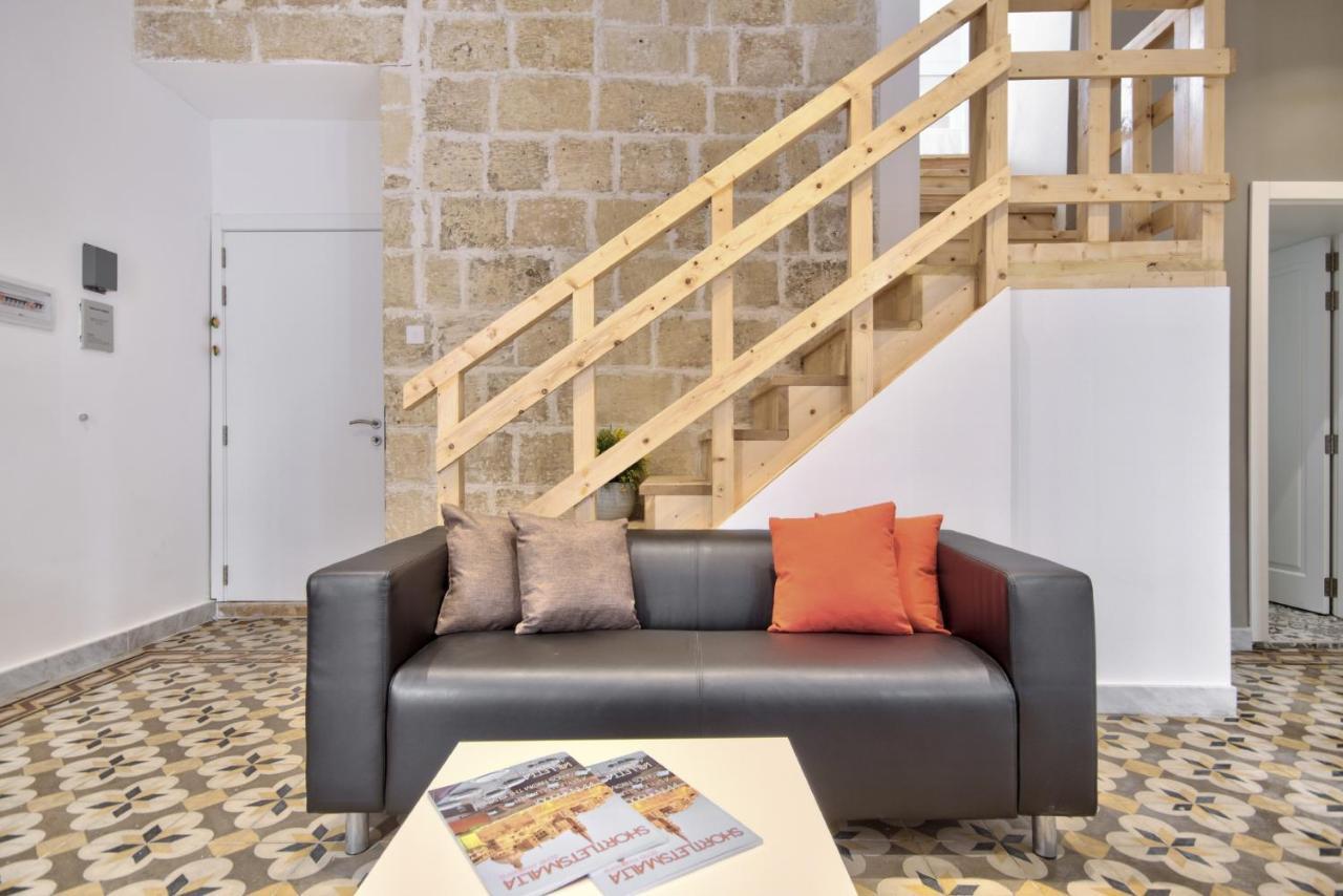 Borgo Apartments 1 & 2 Bedroom Self-Catering Units In Central Валета Екстериор снимка