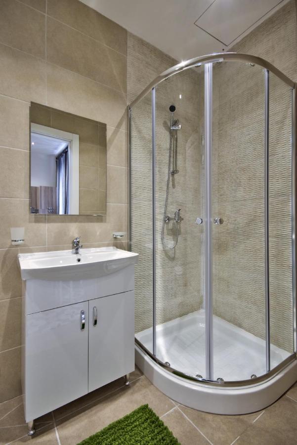 Borgo Apartments 1 & 2 Bedroom Self-Catering Units In Central Валета Екстериор снимка