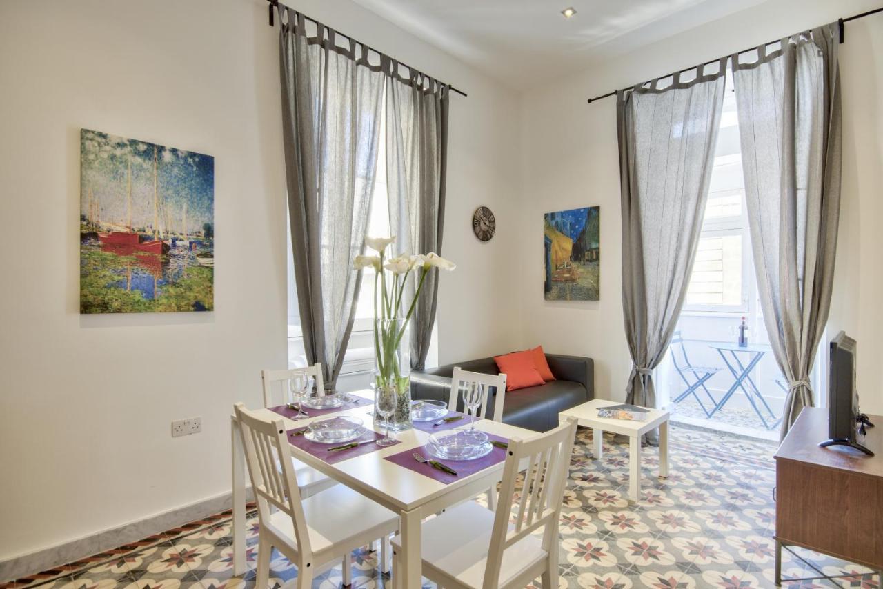 Borgo Apartments 1 & 2 Bedroom Self-Catering Units In Central Валета Екстериор снимка