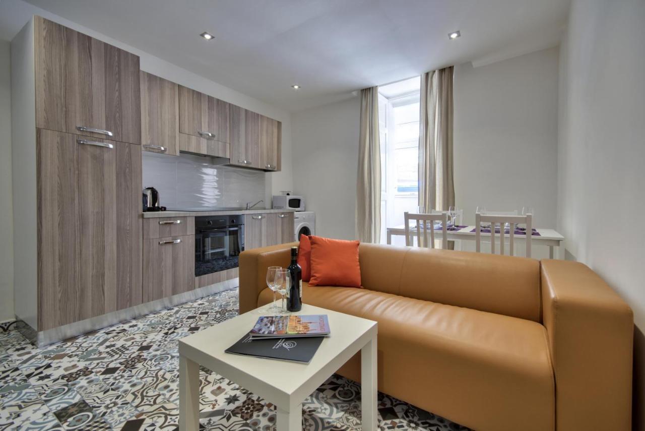 Borgo Apartments 1 & 2 Bedroom Self-Catering Units In Central Валета Екстериор снимка