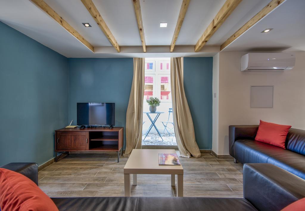 Borgo Apartments 1 & 2 Bedroom Self-Catering Units In Central Валета Екстериор снимка